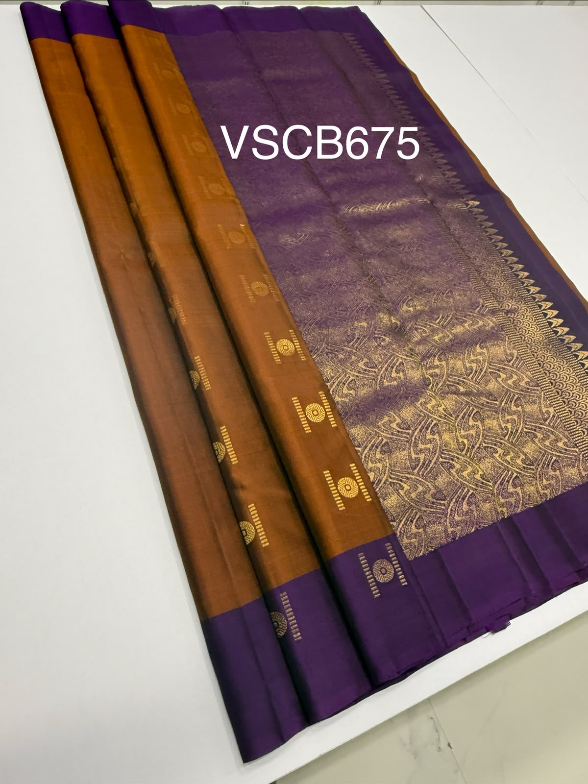 VSCB675 - brown color body , dark violet color pallu , blouse - Pure silk saree