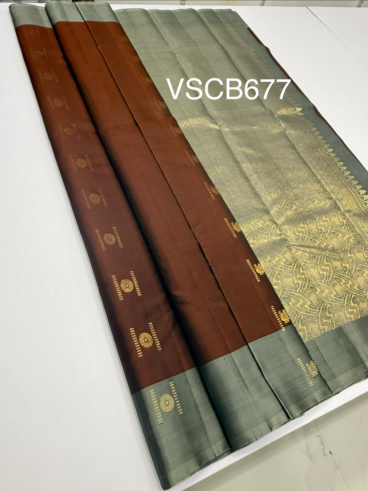 VSCB677 - dark brown color body , grey color pallu , blouse - Pure silk saree