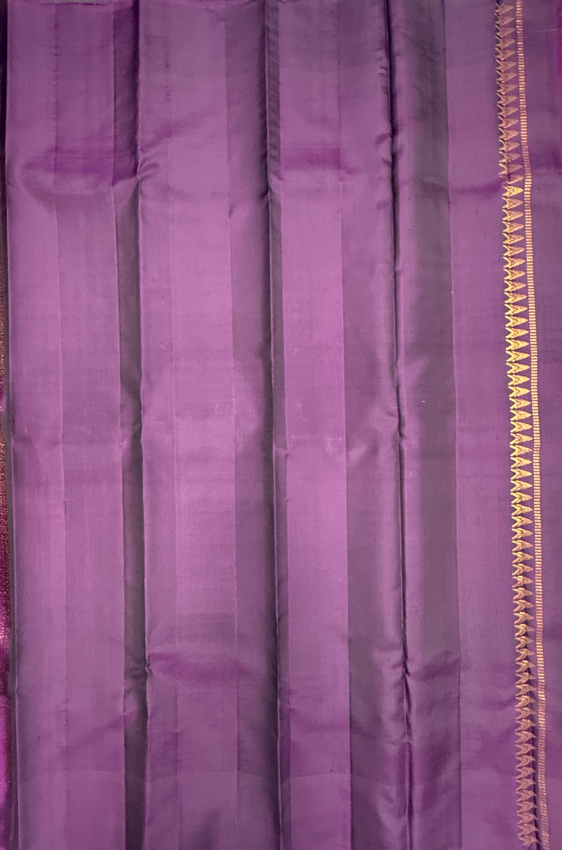 VSCB678 - cowdung green color body , dark violet color pallu , blouse - Pure silk saree