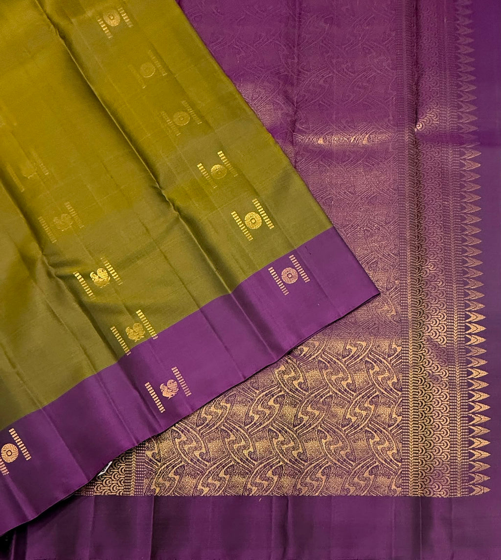 VSCB678 - cowdung green color body , dark violet color pallu , blouse - Pure silk saree