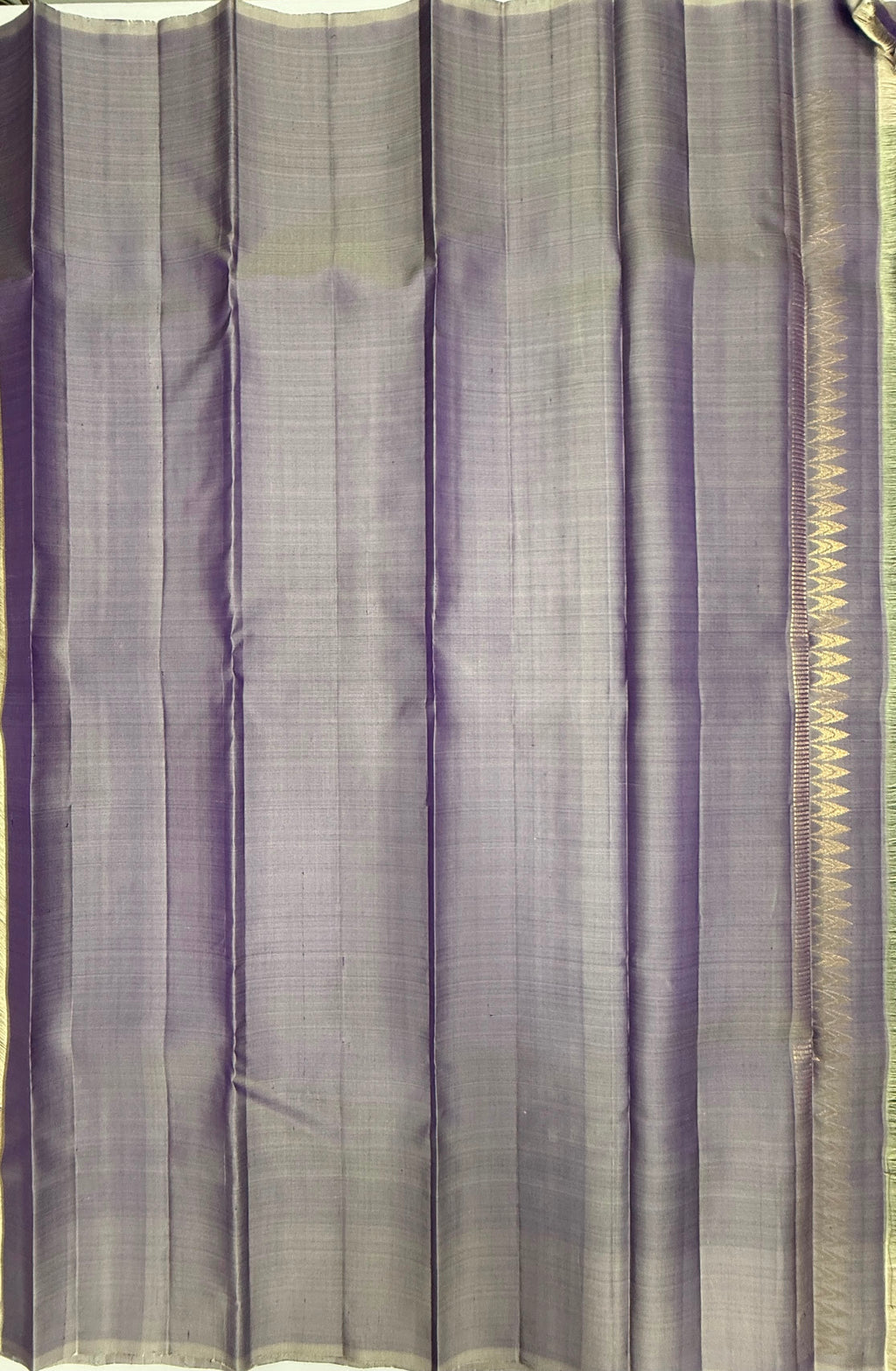 VSCB679 - dual peacock green color body , cream with violet color pallu , blouse - Pure silk saree