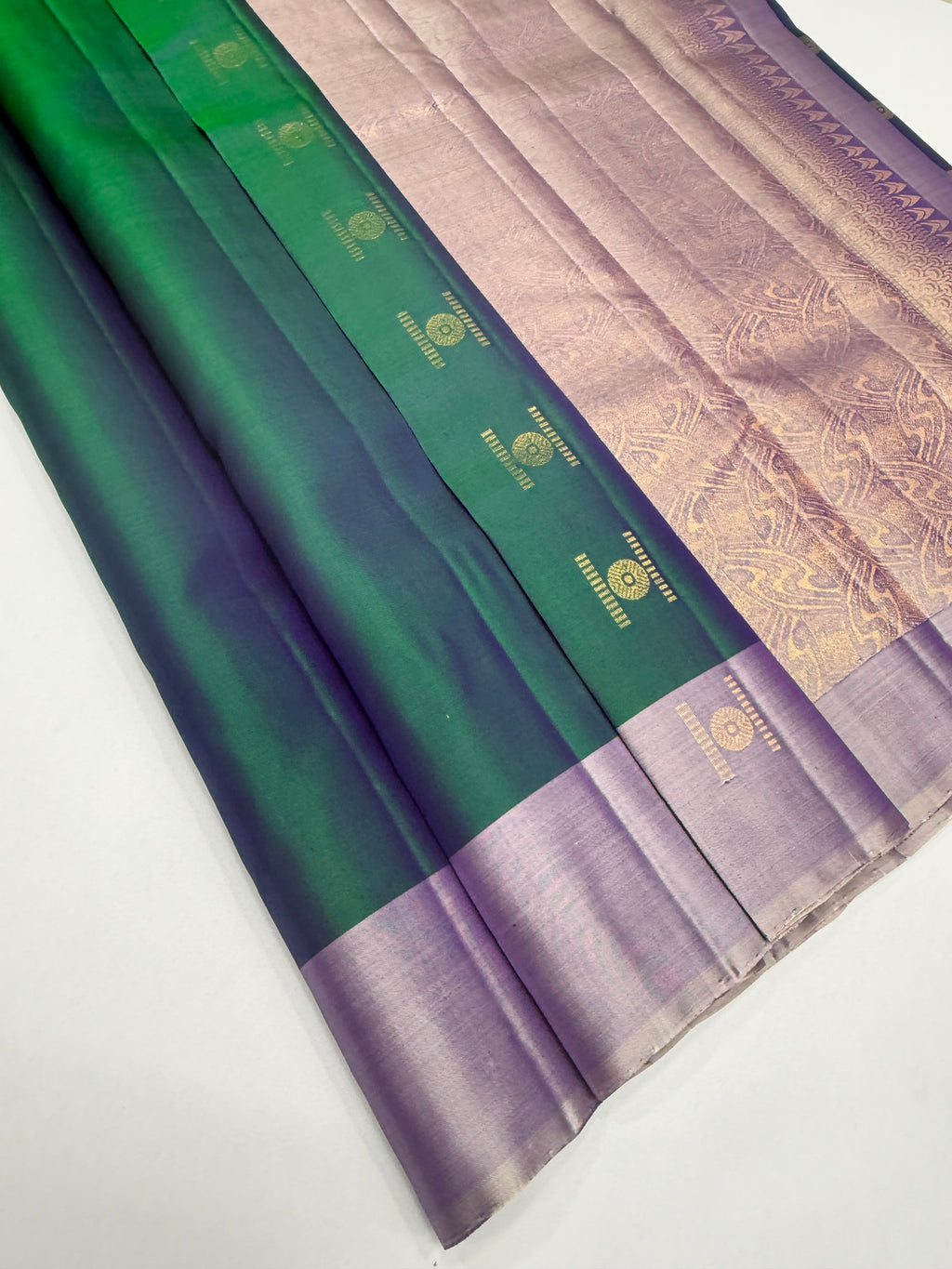 VSCB679 - dual peacock green color body , cream with violet color pallu , blouse - Pure silk saree