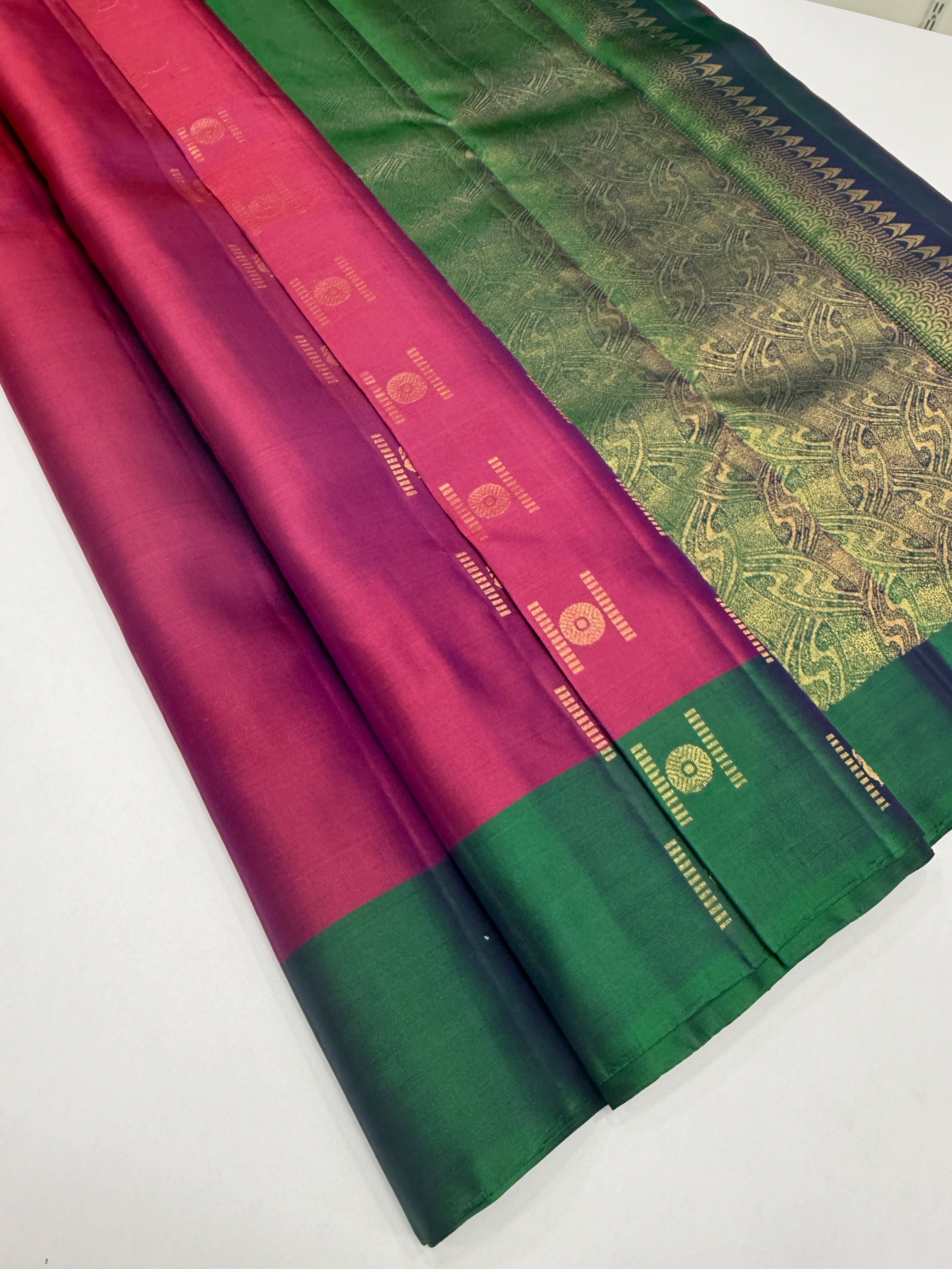 VSCB681 - purple color body , peacock green color pallu , blouse - Pure silk saree