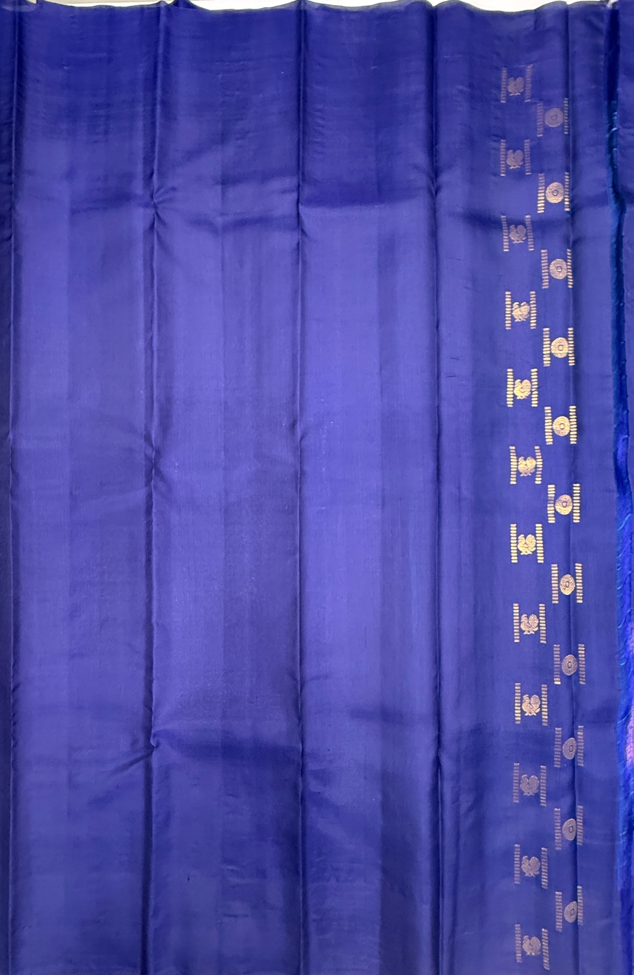VSCB683 - blue color body , navy blue color pallu , blouse - Pure silk saree