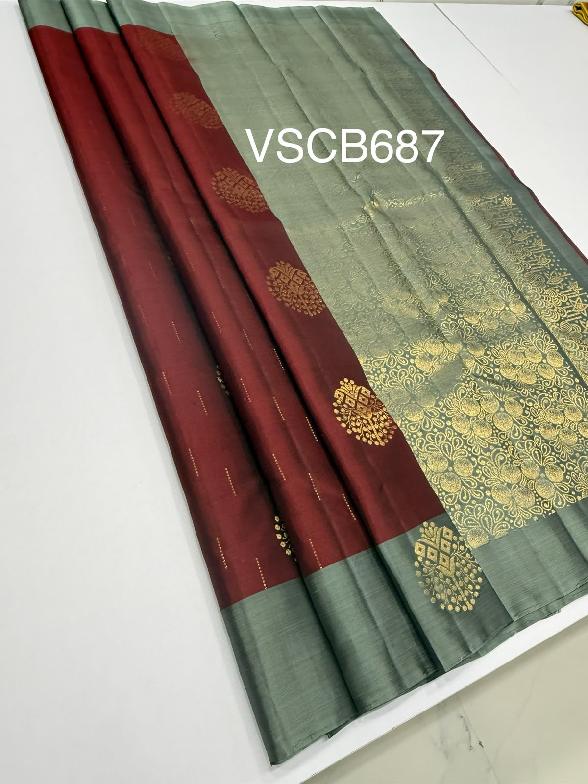 VSCB687 - maroon color body , pastel green color pallu , blouse - Pure silk saree