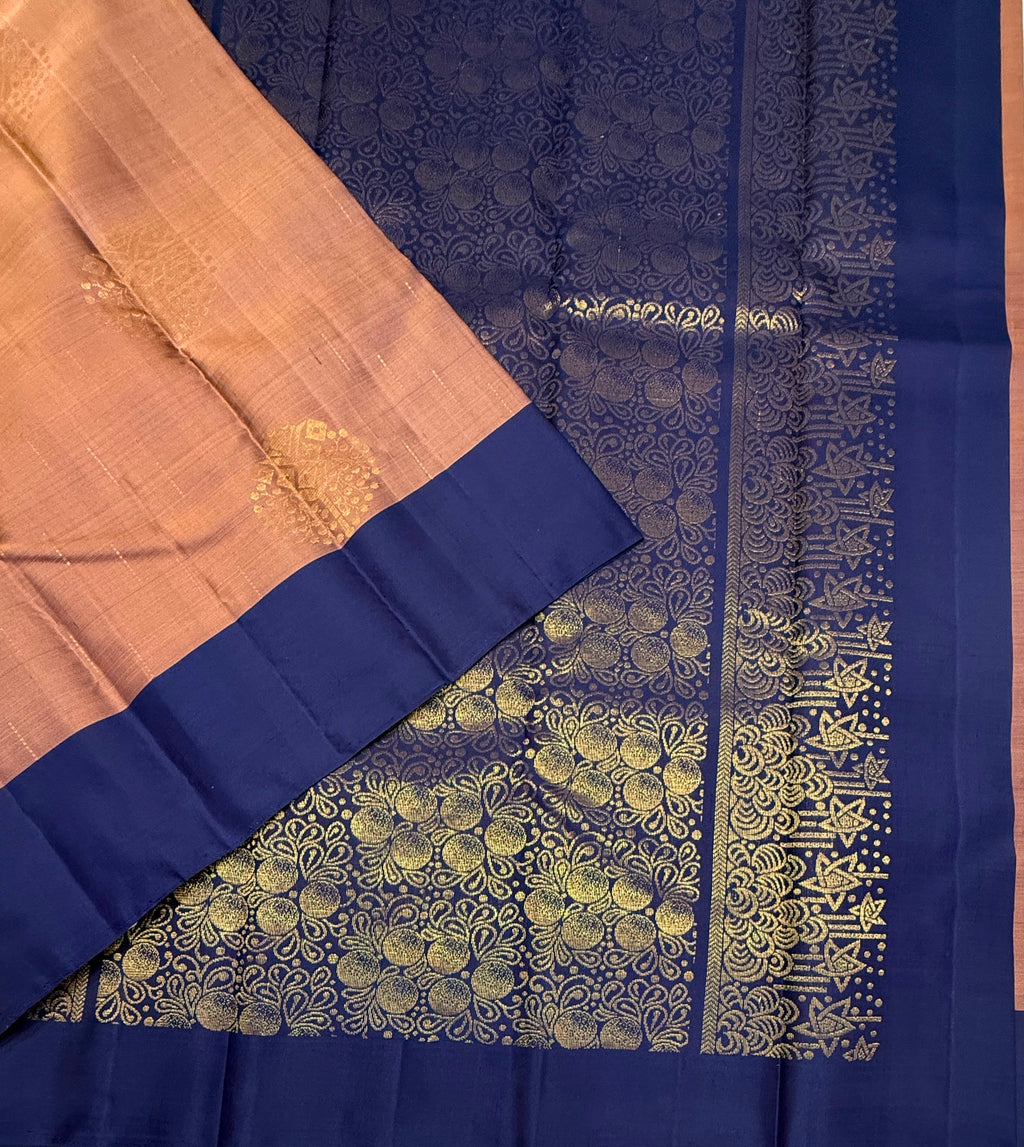 VSCB689 - onion with navy blue color body , navy blue color pallu , blouse - Pure silk saree