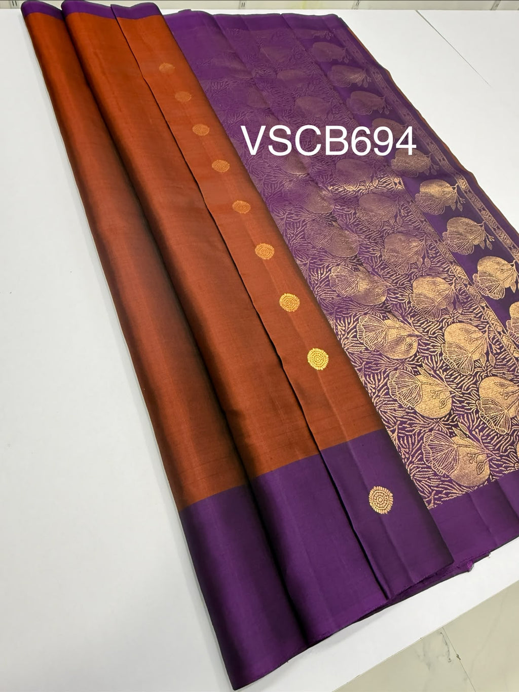 VSCB694 - rust color body , violet color pallu , blouse - Pure silk saree