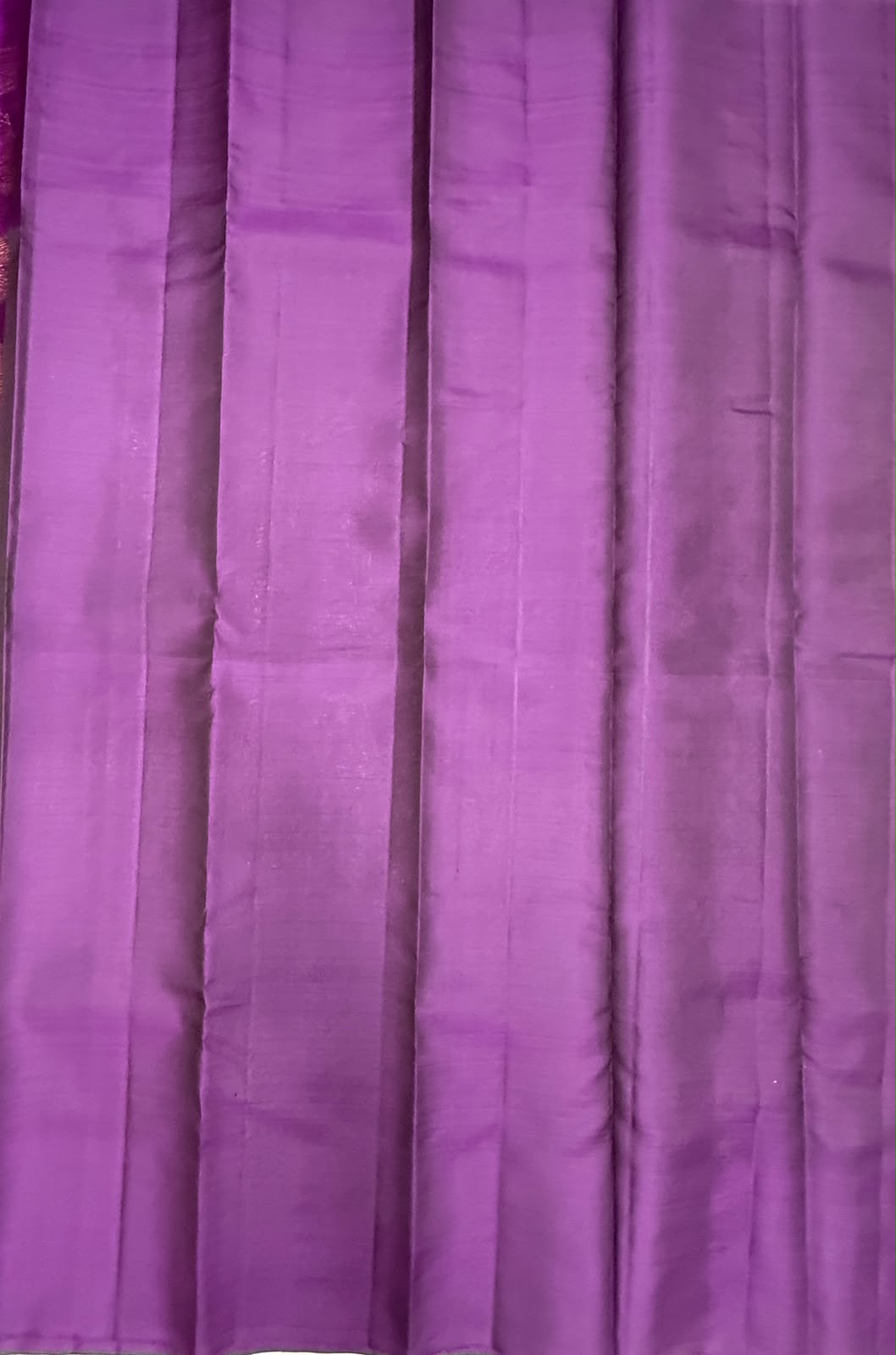 VSCB697 - green color body , violet color pallu , blouse - Pure silk saree