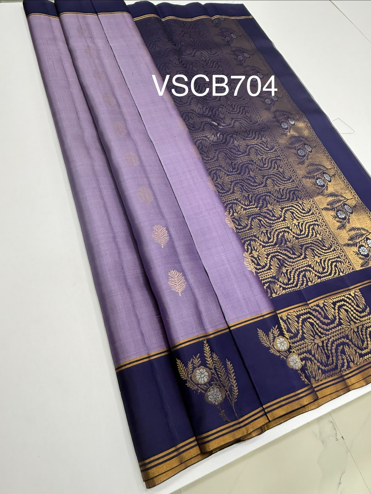 VSCB704 - lavender color body , navy blue color pallu , blouse - Pure silk saree