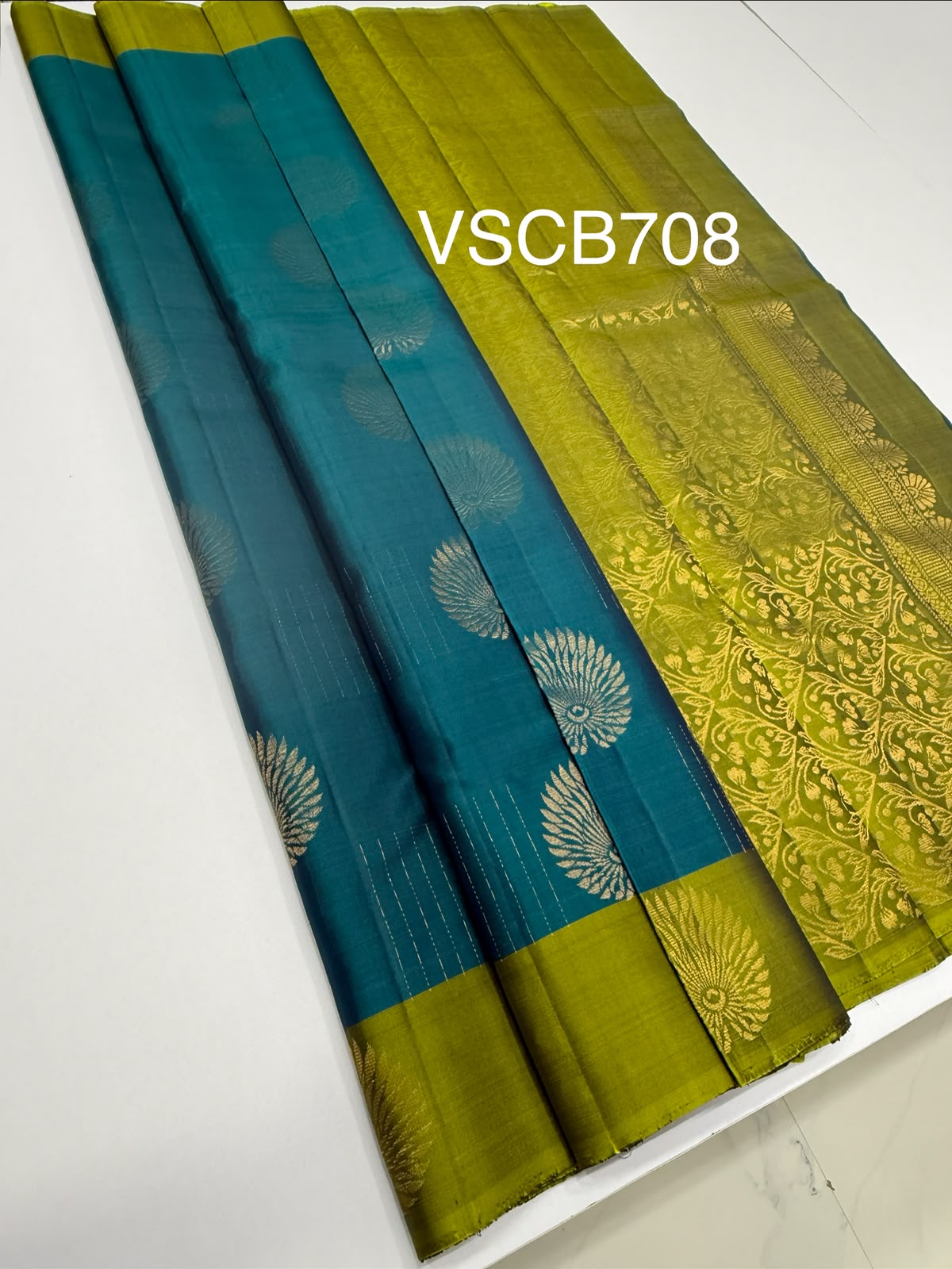 VSCB708 - peacock blue color body , green color pallu , blouse - Pure silk saree