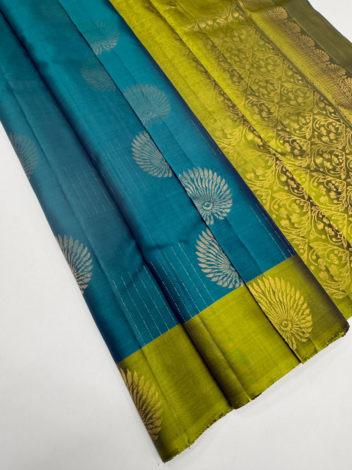 VSCB708 - peacock blue color body , green color pallu , blouse - Pure silk saree