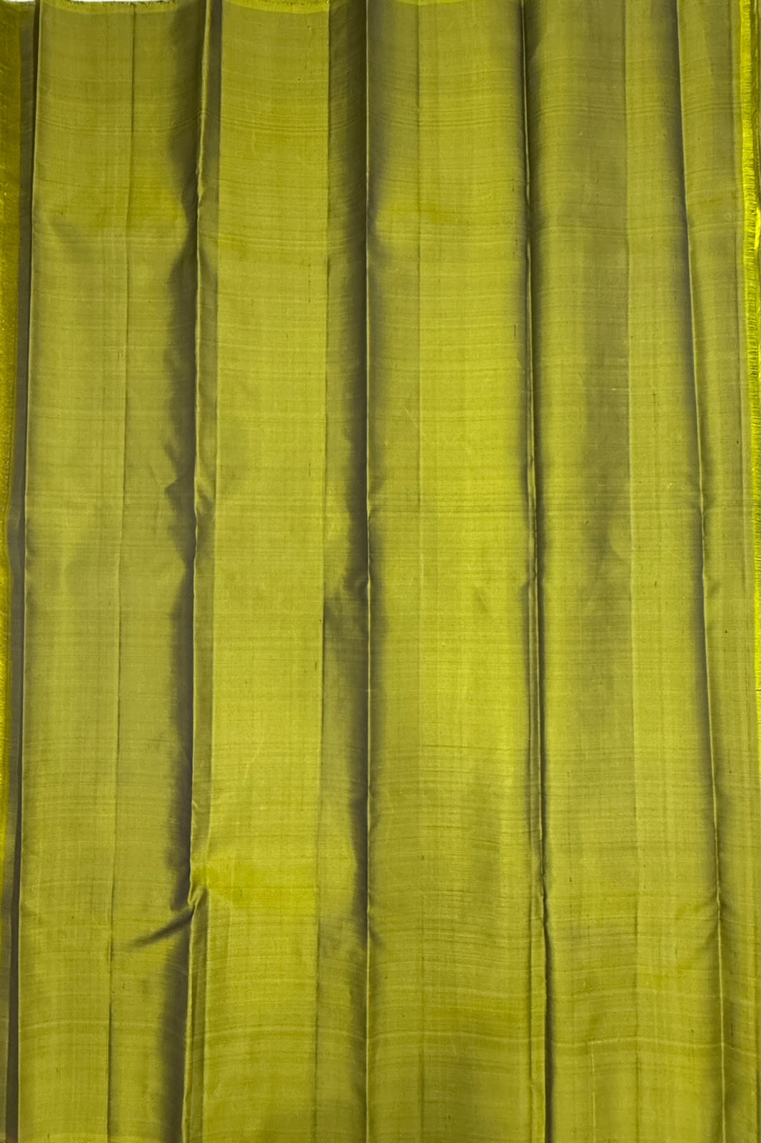 VSCB708 - peacock blue color body , green color pallu , blouse - Pure silk saree