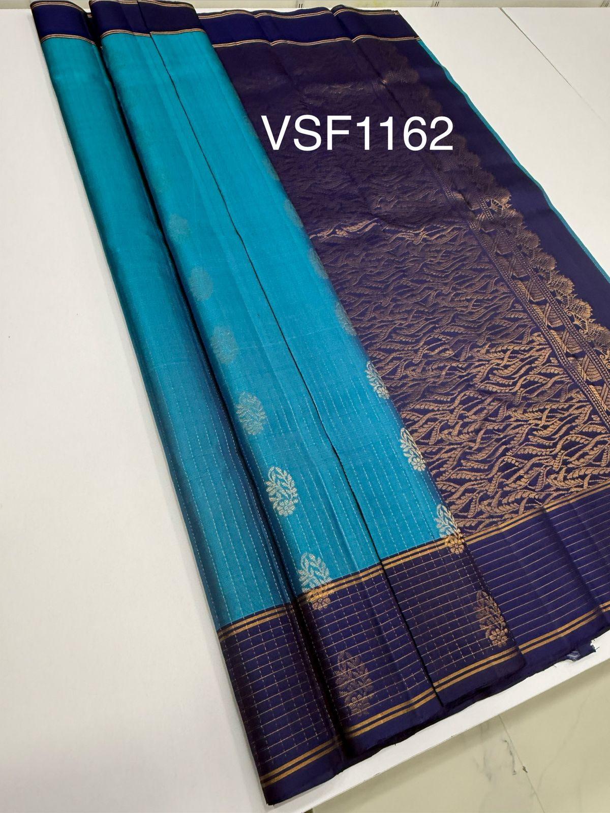 VSF1162 - blue color body , navy blue color pallu,blouse - Pure silk saree