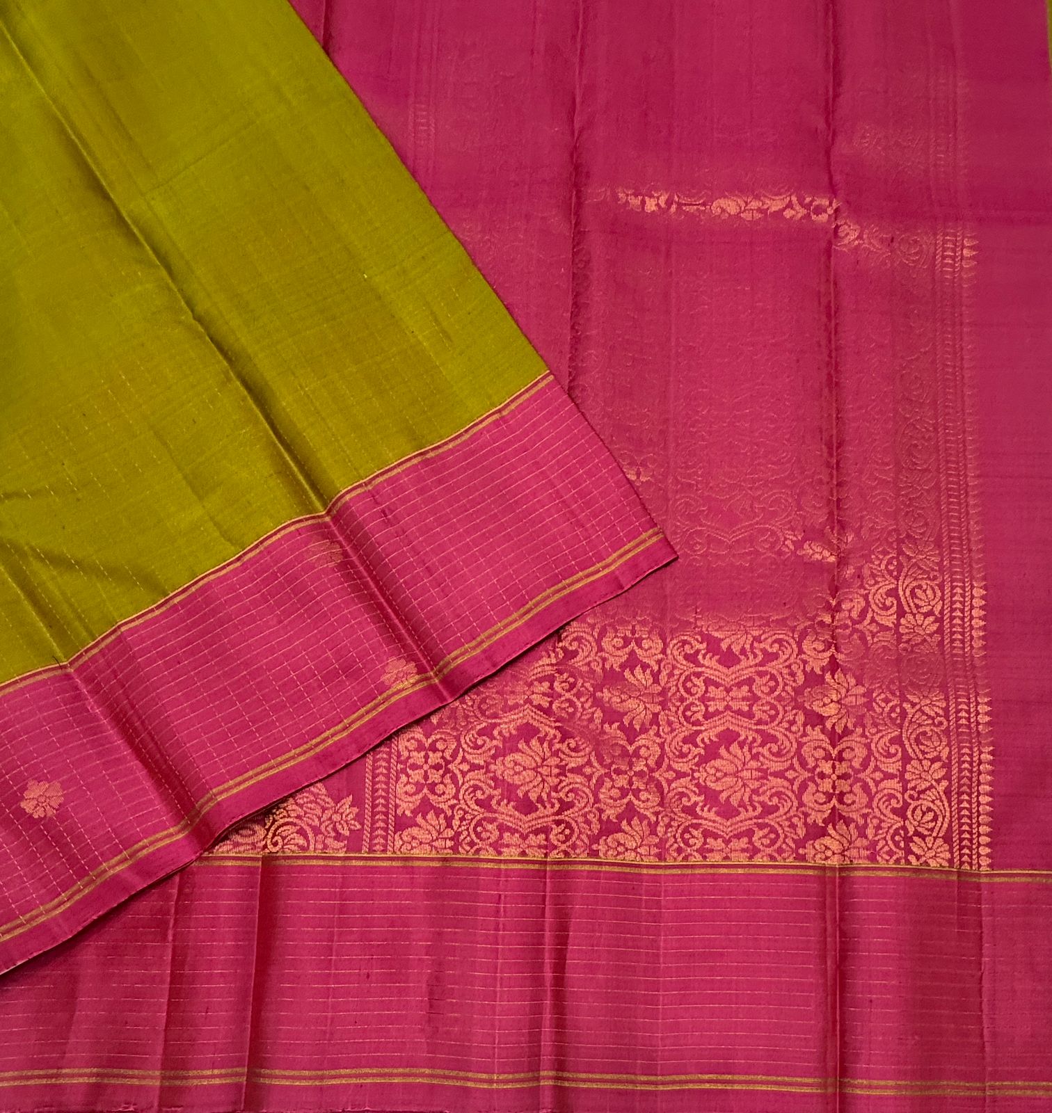VSF1168 - green with maroon color body , pink color pallu,blouse - Pure silk saree