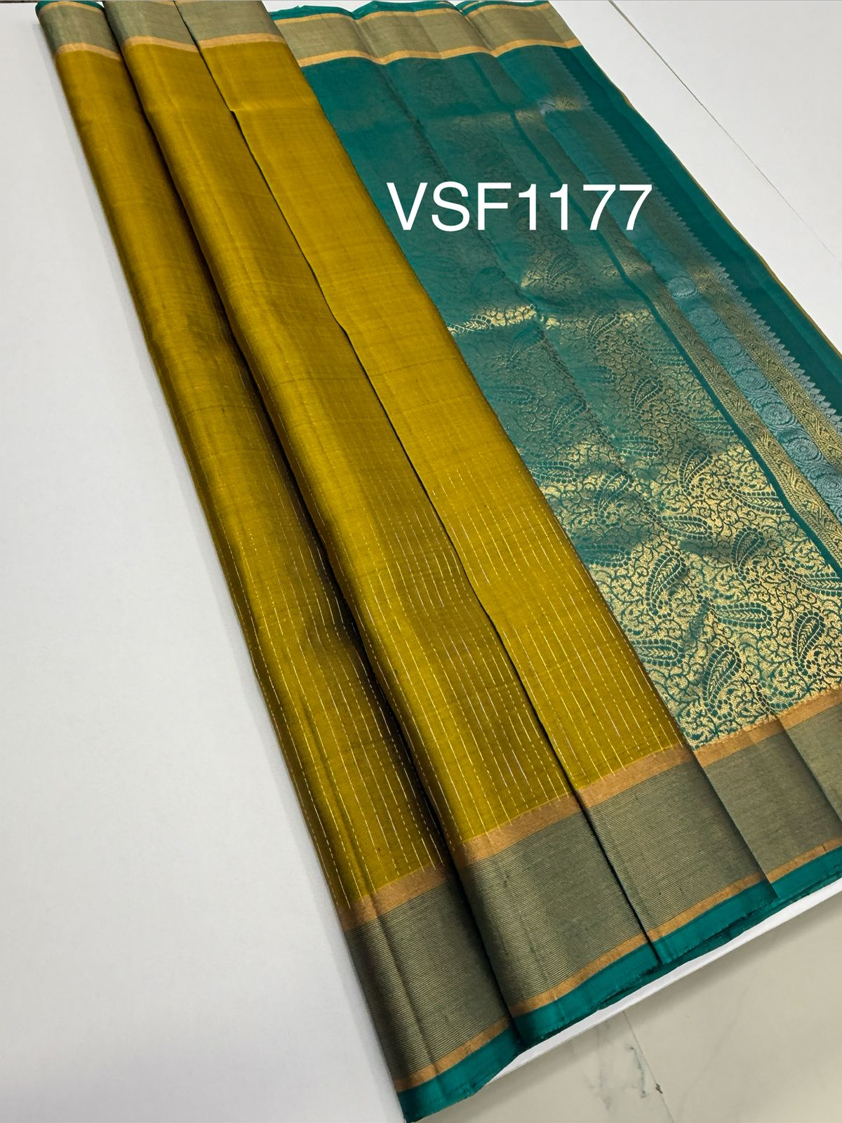 VSF1177 - mehandi green color body , peacock green color pallu,blouse - Pure silk saree
