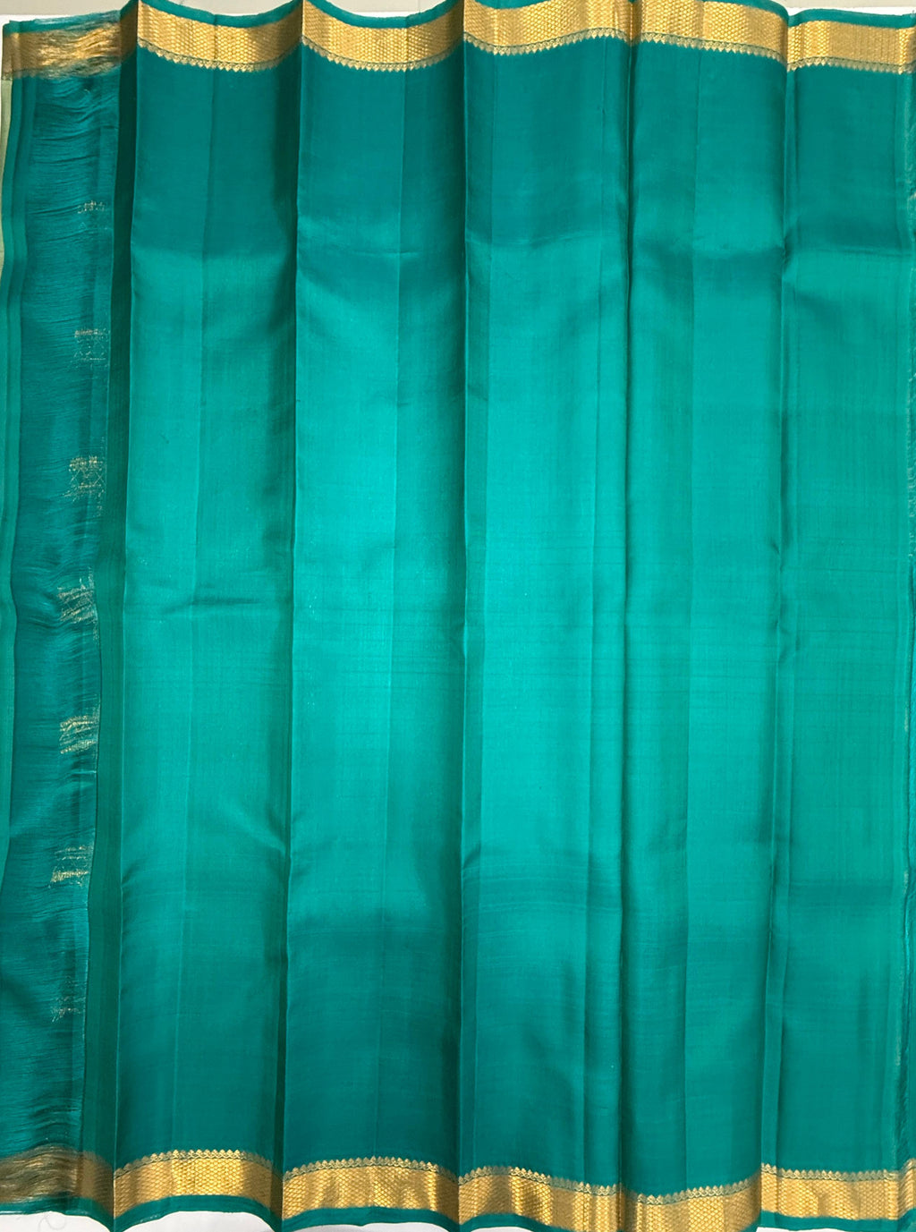 VSF1179 - pastel blue color body , peacock green color pallu,blouse - Pure silk saree