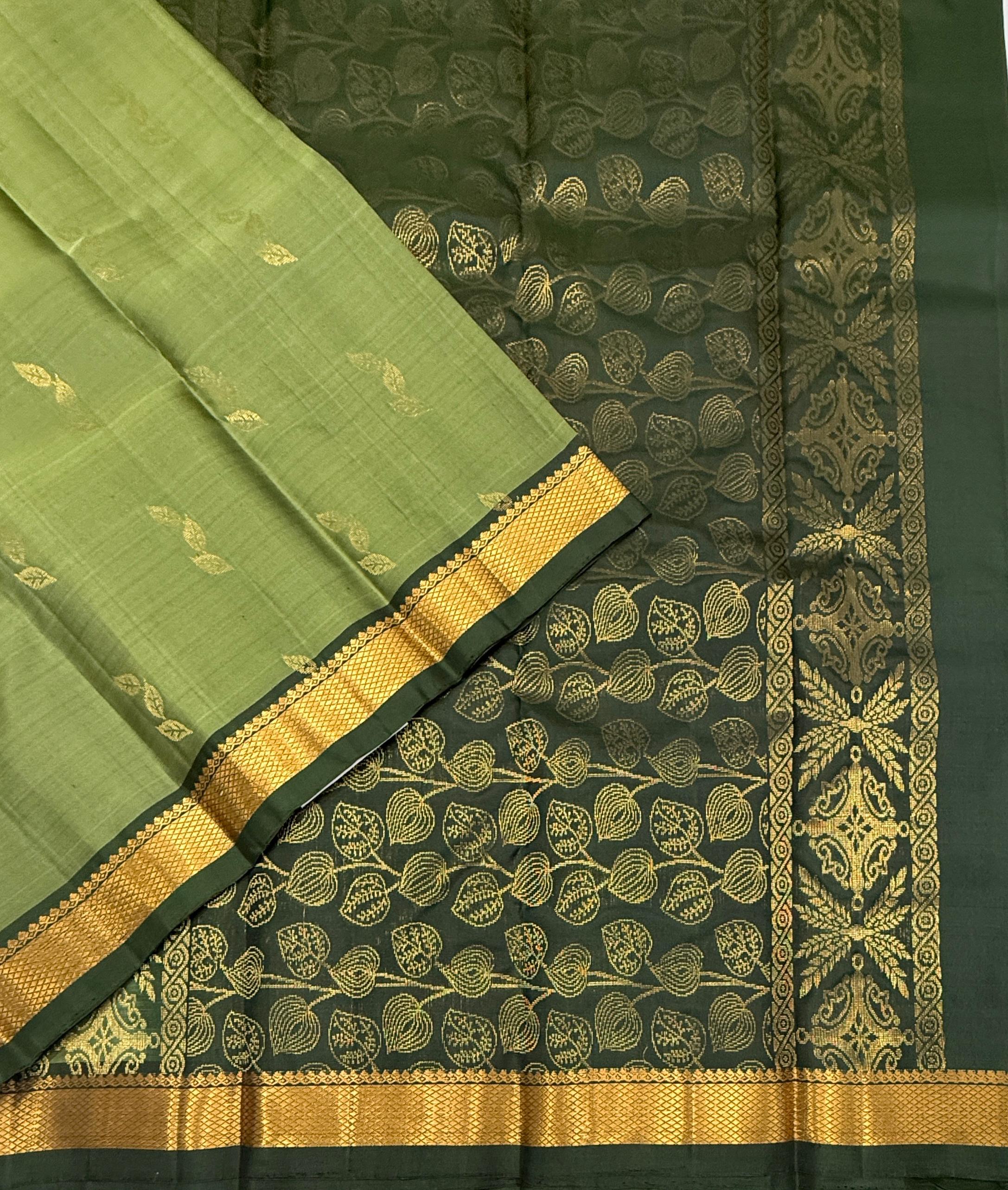 VSF1180 - pastel green color body , dark green color pallu,blouse - Pure silk saree