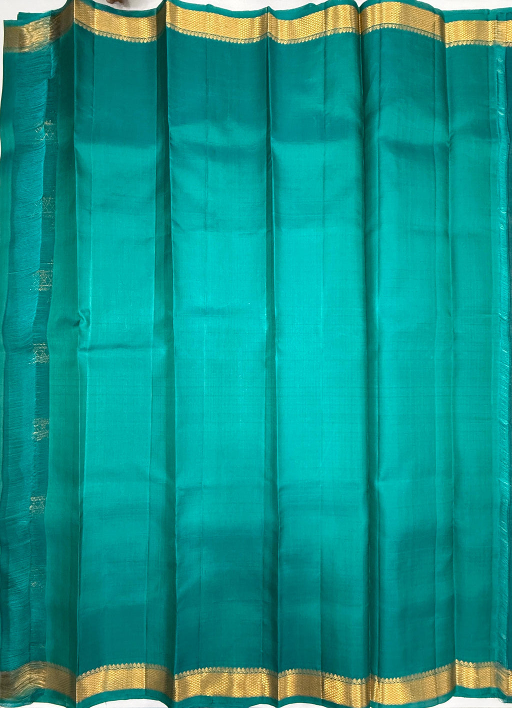 VSF1182 - light blue color body , peacock green color pallu,blouse - Pure silk saree