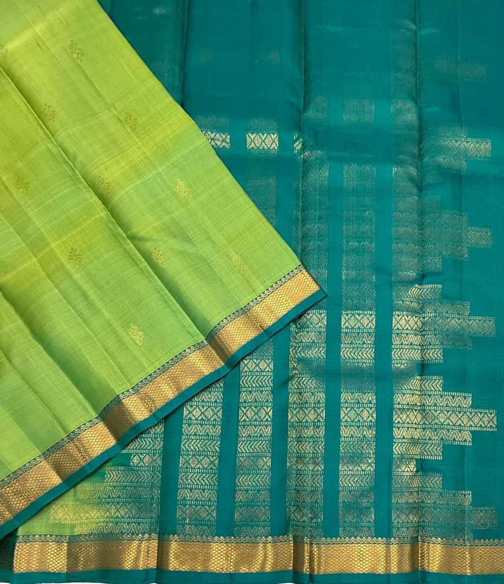 VSF1185 - dual green color body , peacock green color pallu,blouse - Pure silk saree