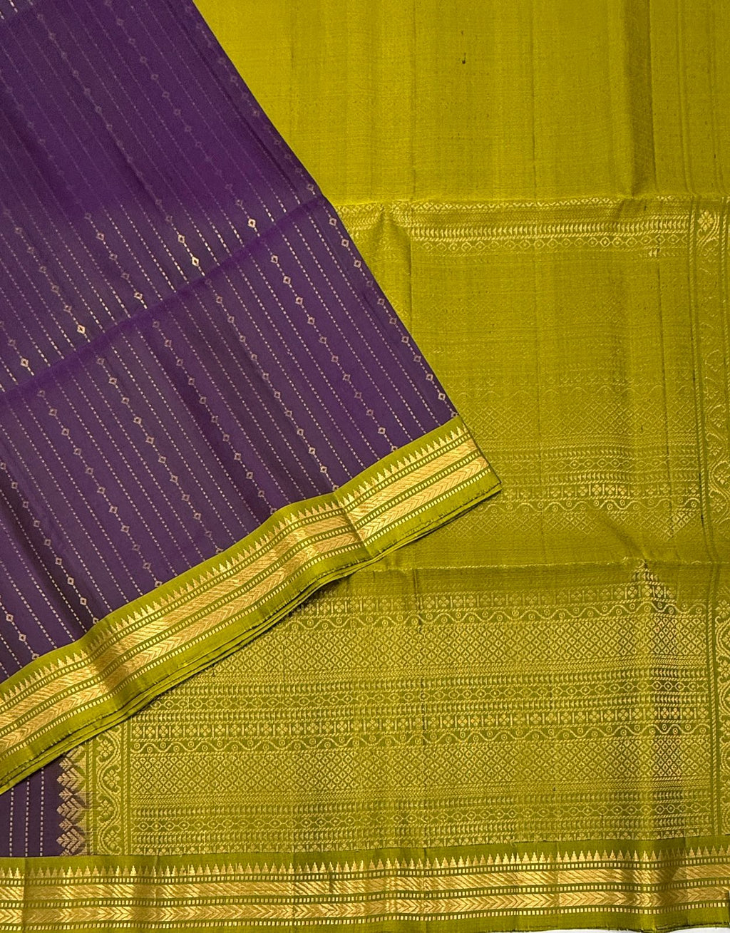 VSF1187 - dark violet color body , mehandi green color pallu,blouse - Pure silk saree