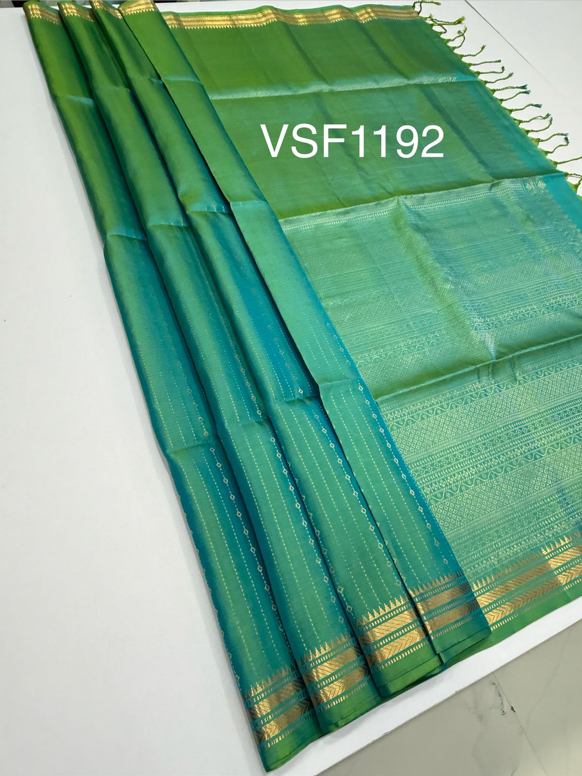 VSF1192 - bluish green color body , pallu,blouse - Pure silk saree