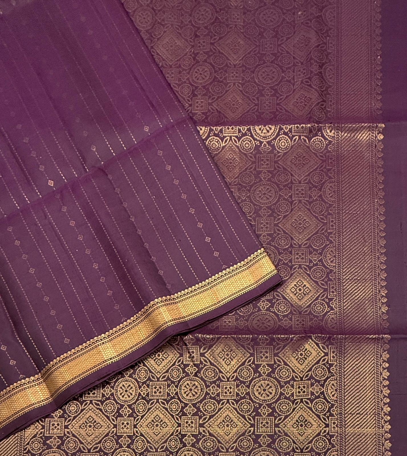 VSF1191 - dark purple color body , pallu,blouse - Pure silk saree