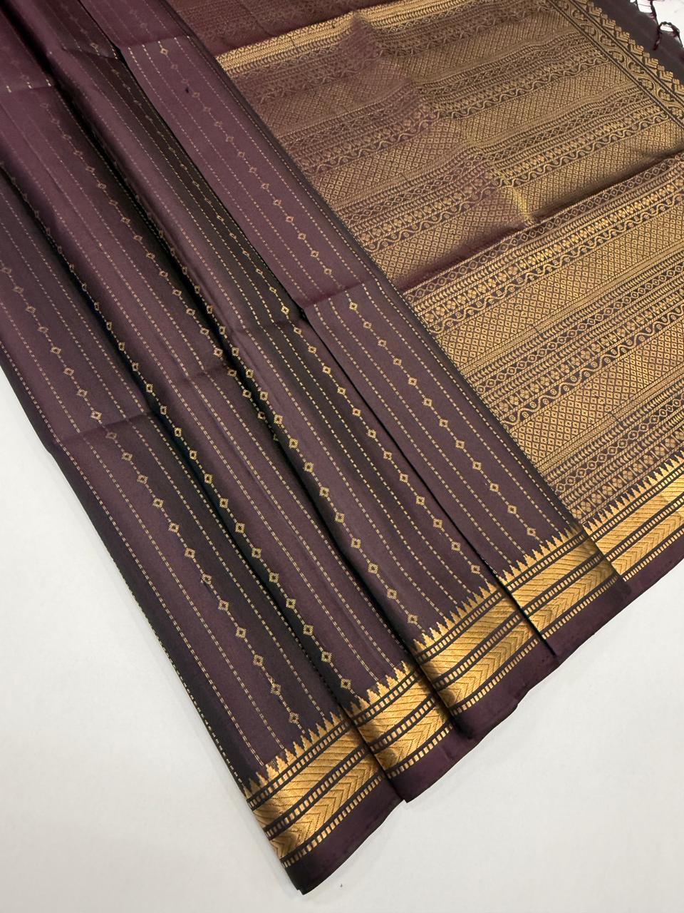 VSF1193 - dark coffee brown color body , pallu,blouse - Pure silk saree