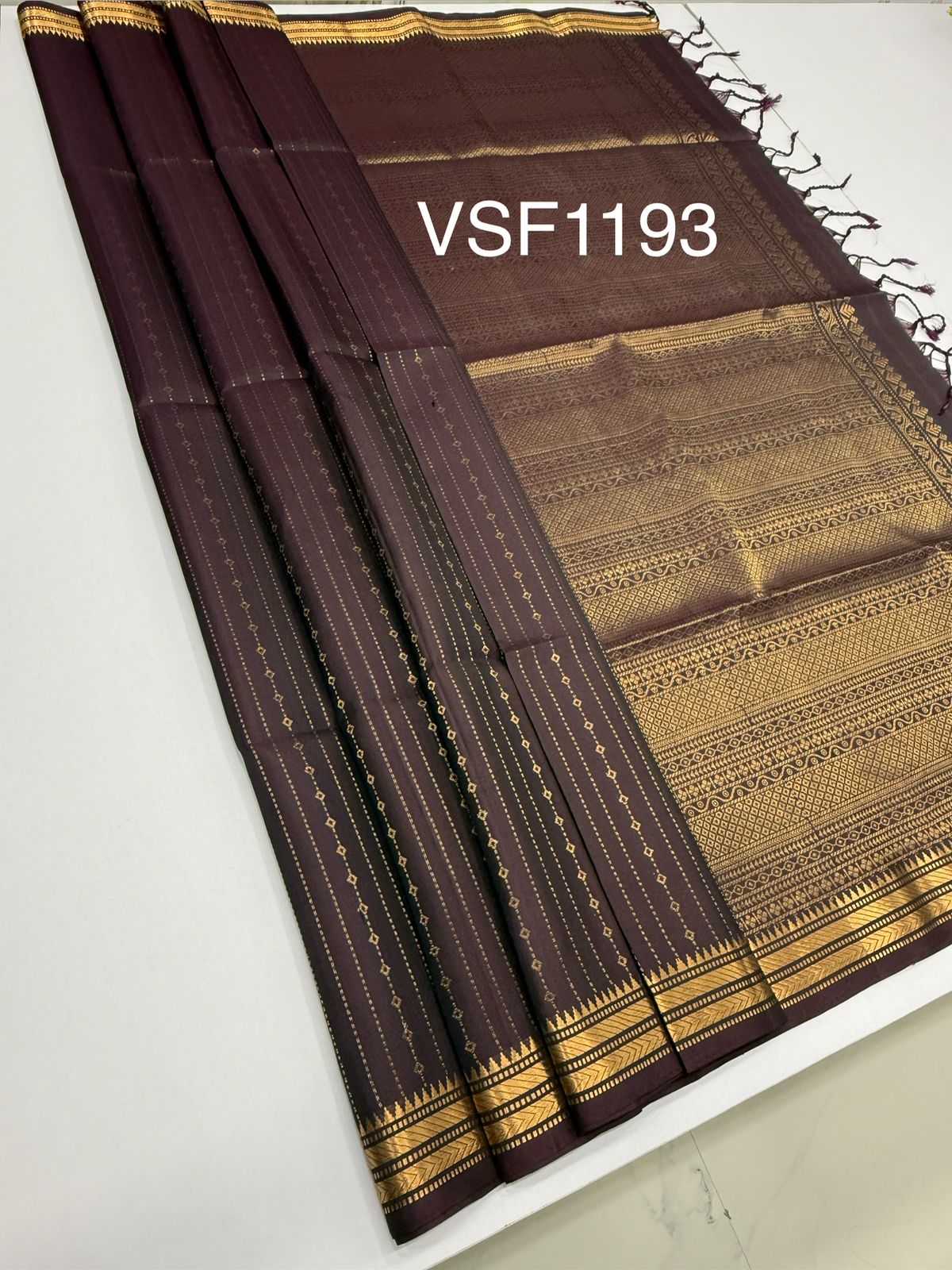 VSF1193 - dark coffee brown color body , pallu,blouse - Pure silk saree