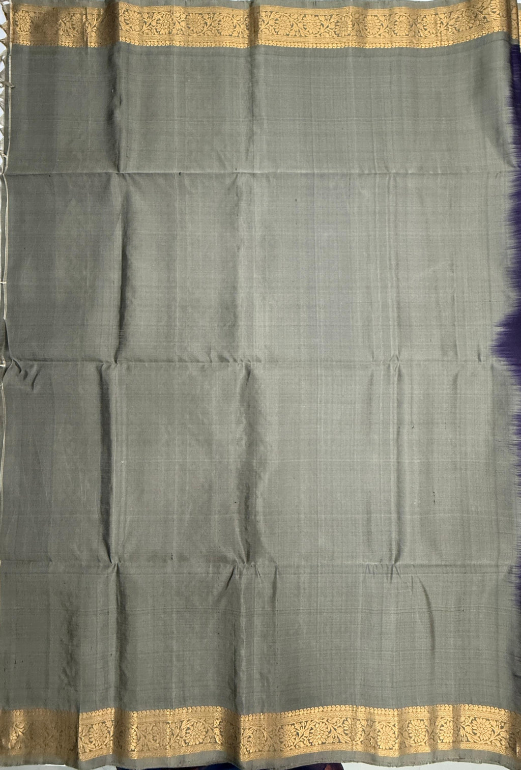 VSF1197 - dark purple color body , grey color pallu,blouse - Pure silk saree
