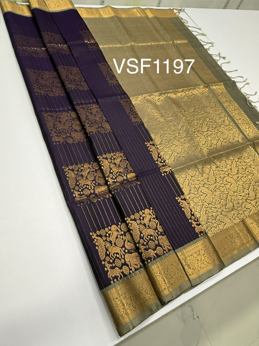 VSF1197 - dark purple color body , grey color pallu,blouse - Pure silk saree