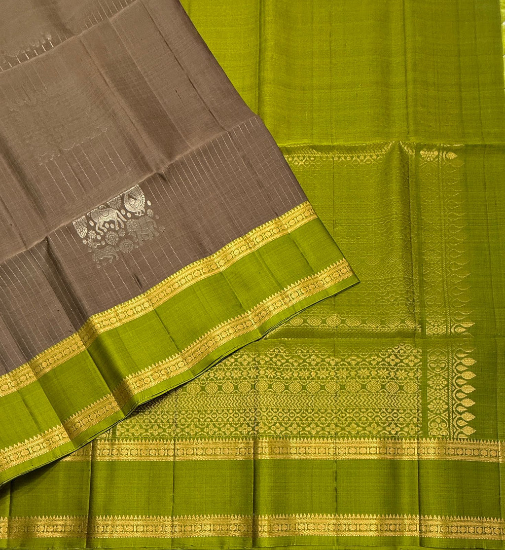VSF1198 - dark grey color body , leaf green color pallu,blouse - Pure silk saree