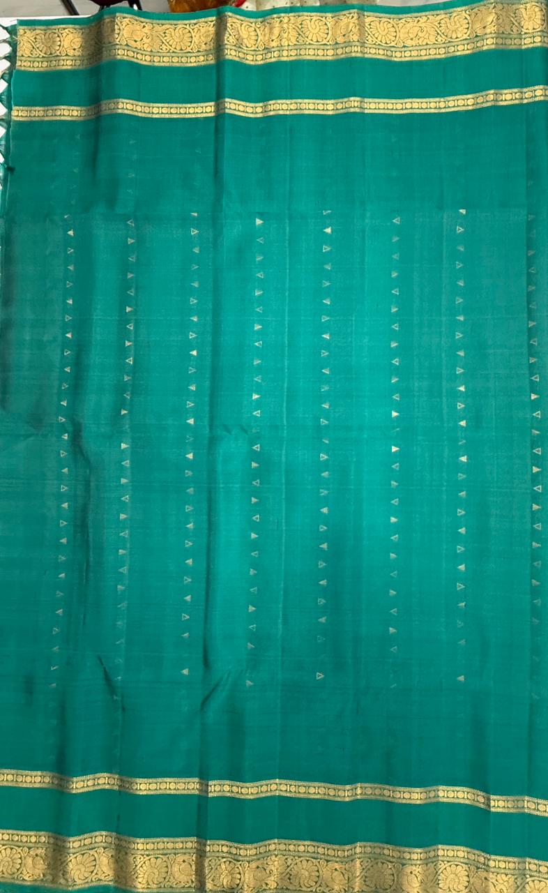VSF1203 - lavender color body , peacock green color pallu,blouse - Pure silk saree