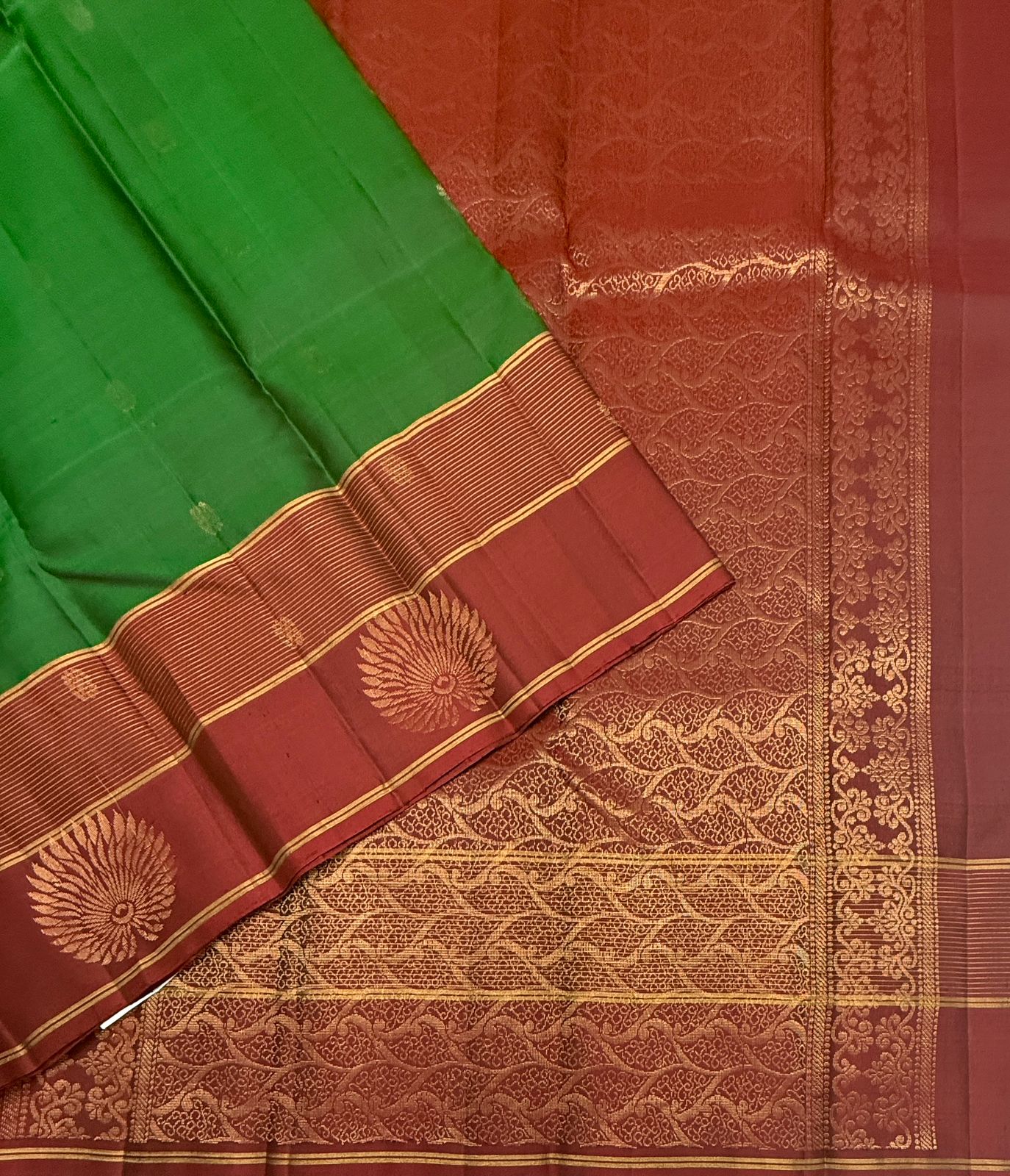 VSF1221 - dark green color body , maroon color pallu,blouse - Pure silk saree