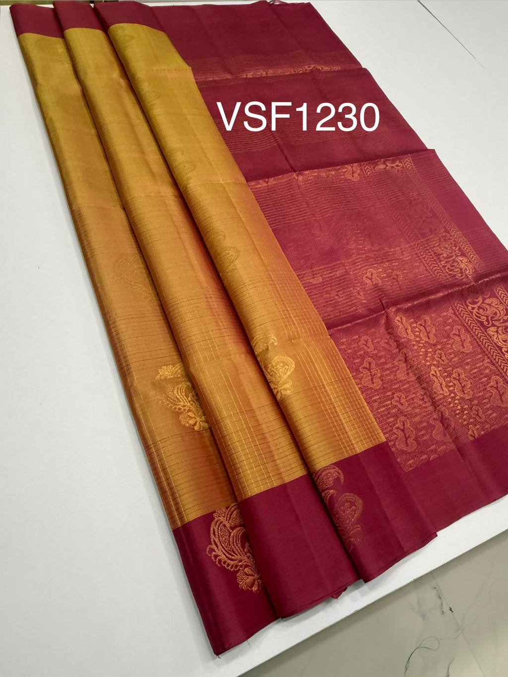 VSF1230 - yellowish pink color body , dusky pink color pallu,blouse - Pure silk saree
