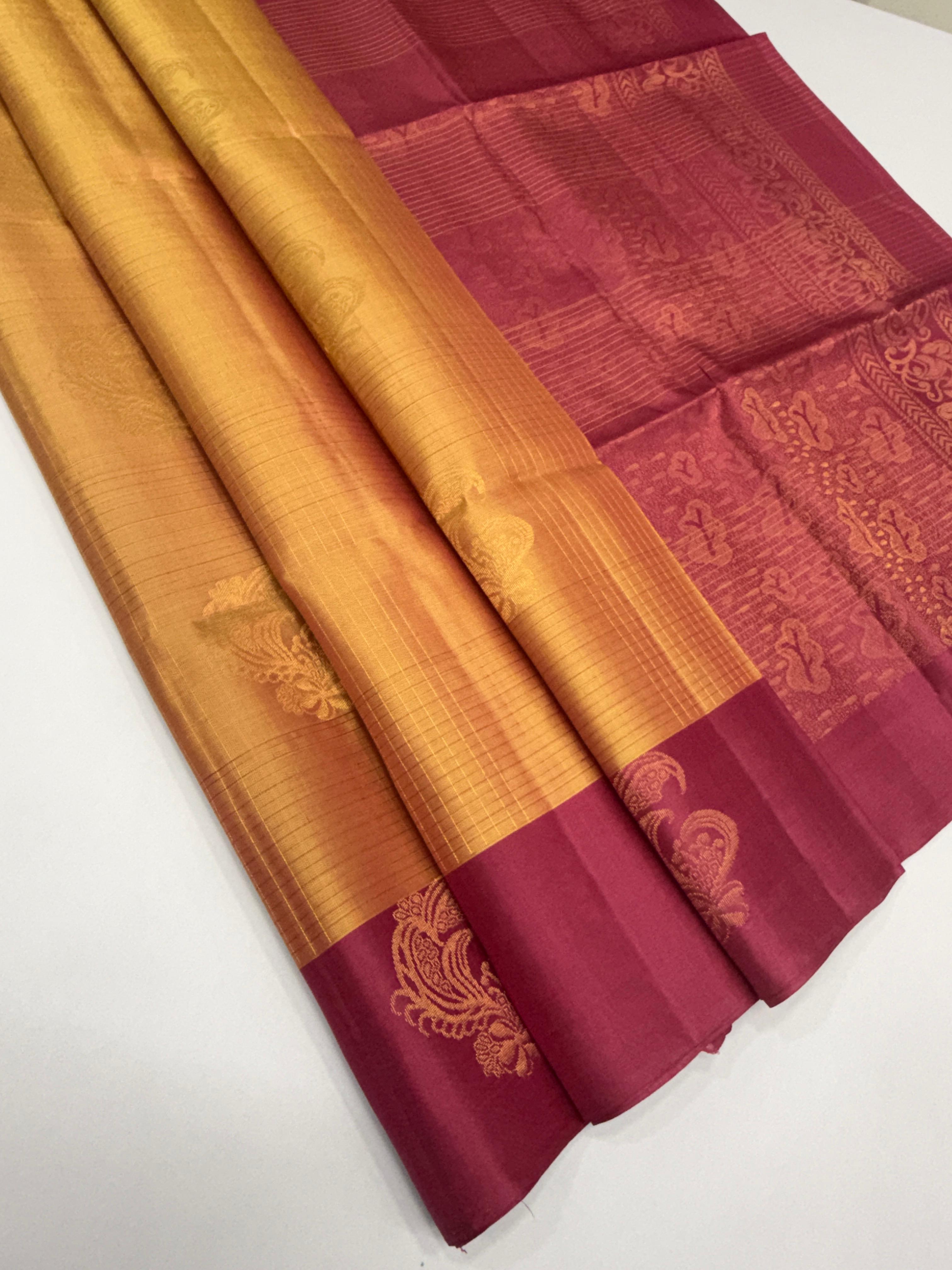 VSF1230 - yellowish pink color body , dusky pink color pallu,blouse - Pure silk saree