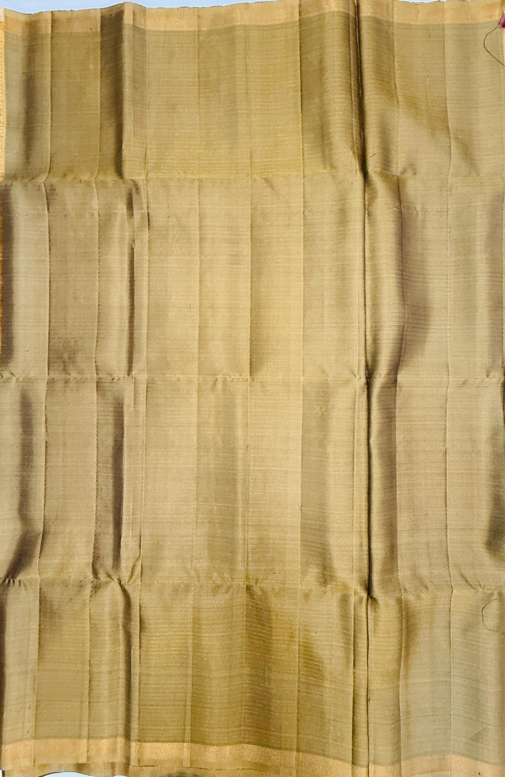 VSF1231 - peacock green color body , beige color pallu,blouse - Pure silk saree