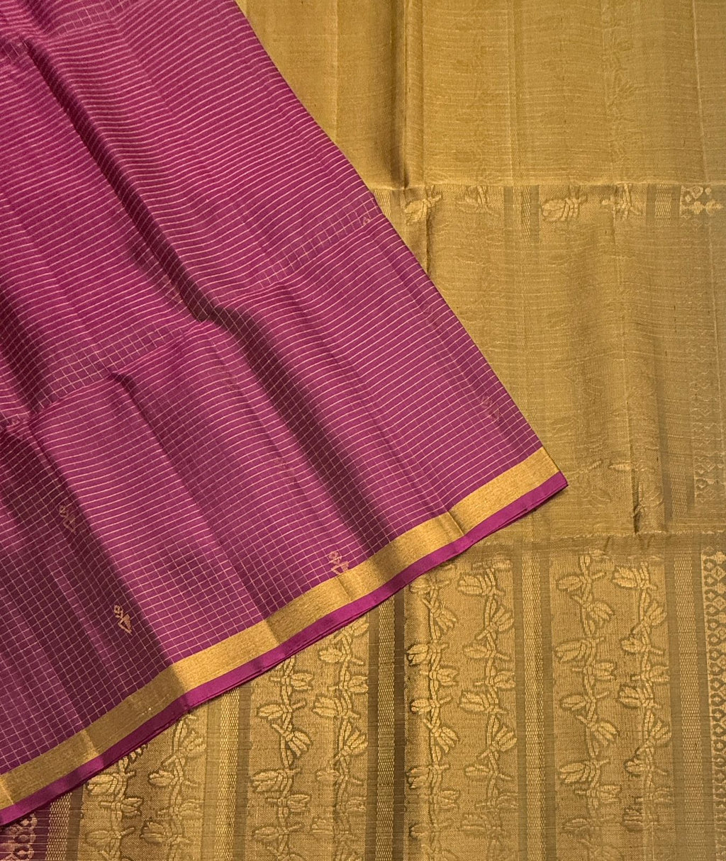 VSF1232 - purple color body , beige color pallu,blouse - Pure silk saree
