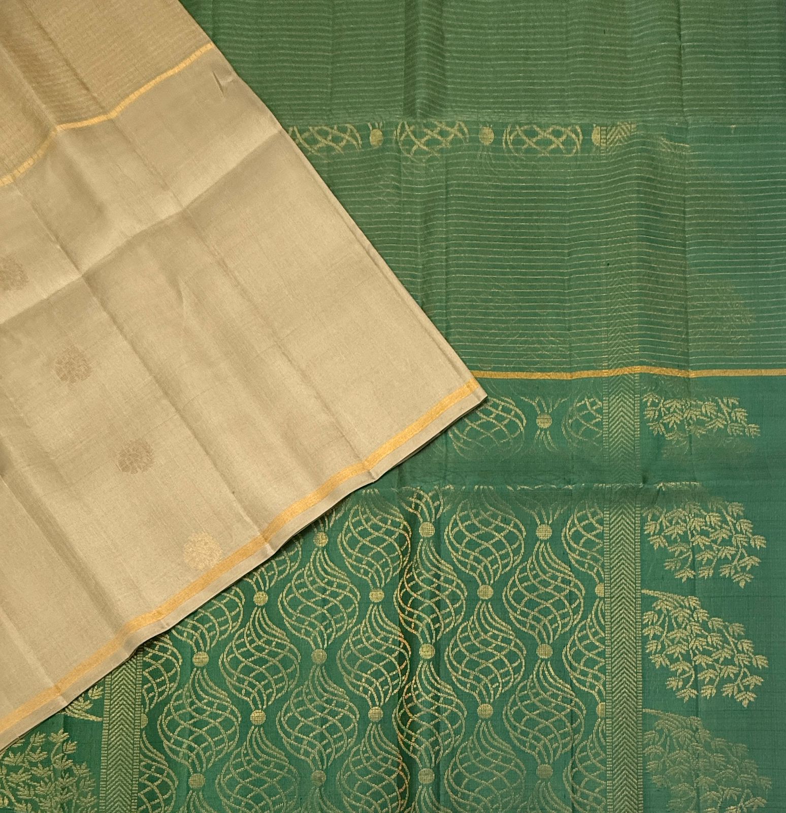 VSF1235 - beige color body , pastel green color pallu,blouse - Pure silk saree
