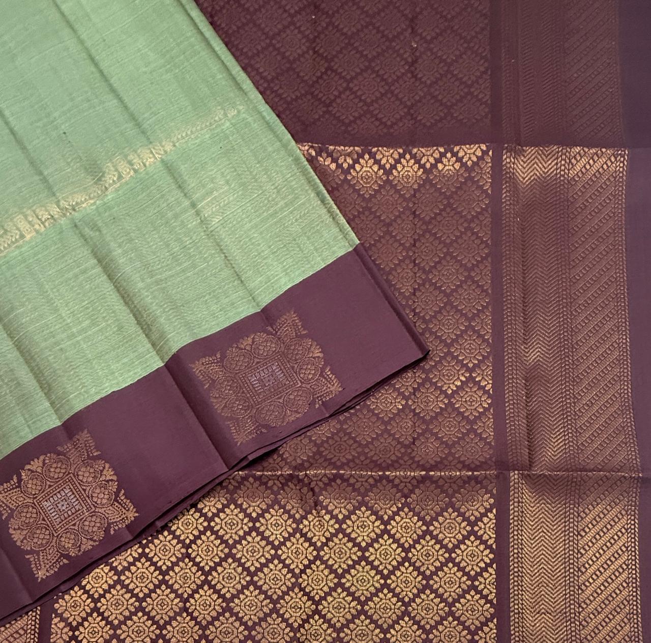 VSA679 - pastel green color body , dark purple color pallu , blouse pure silk saree
