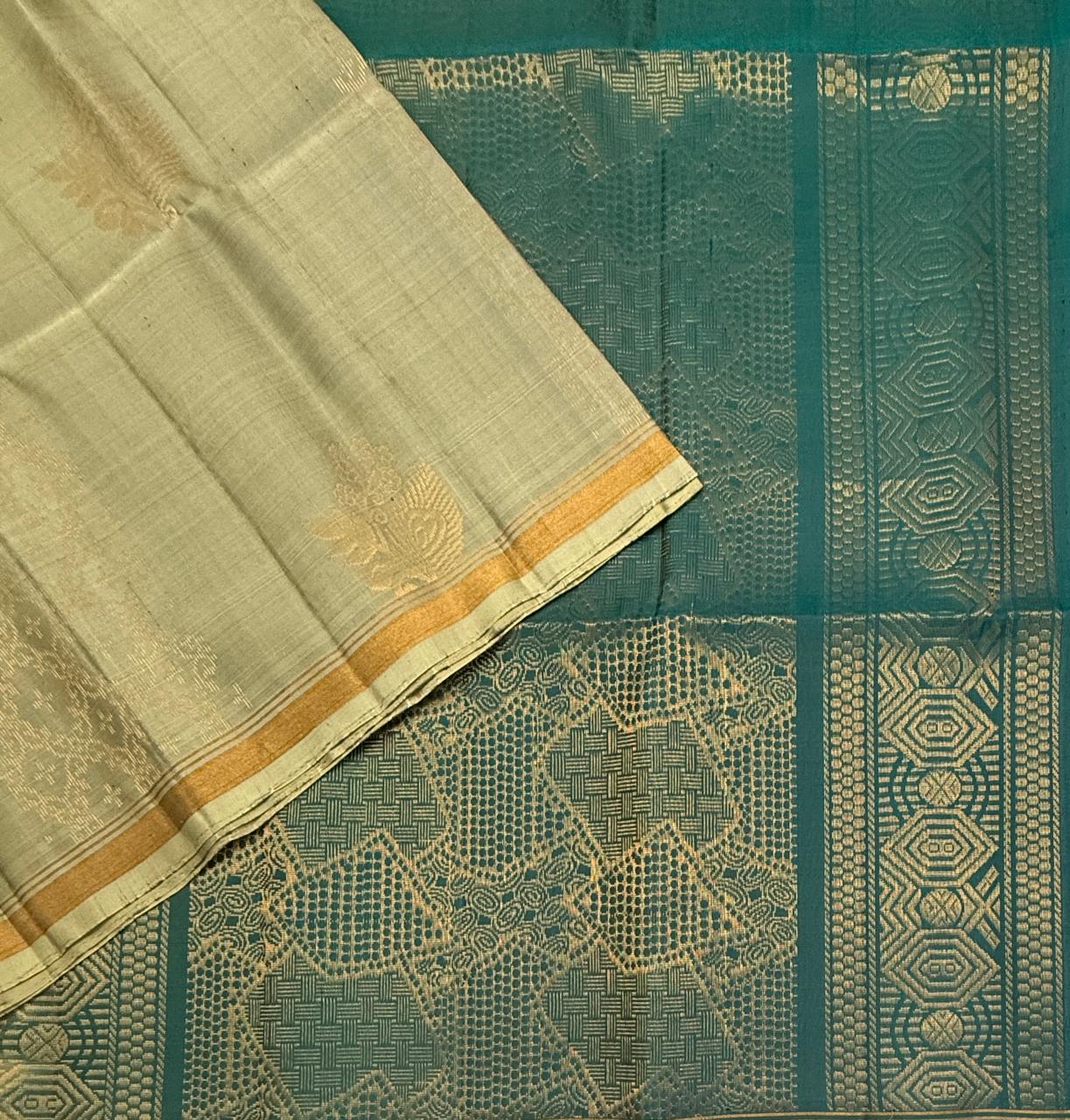 VSA680 - beige color body , peacock green color pallu , blouse pure silk saree
