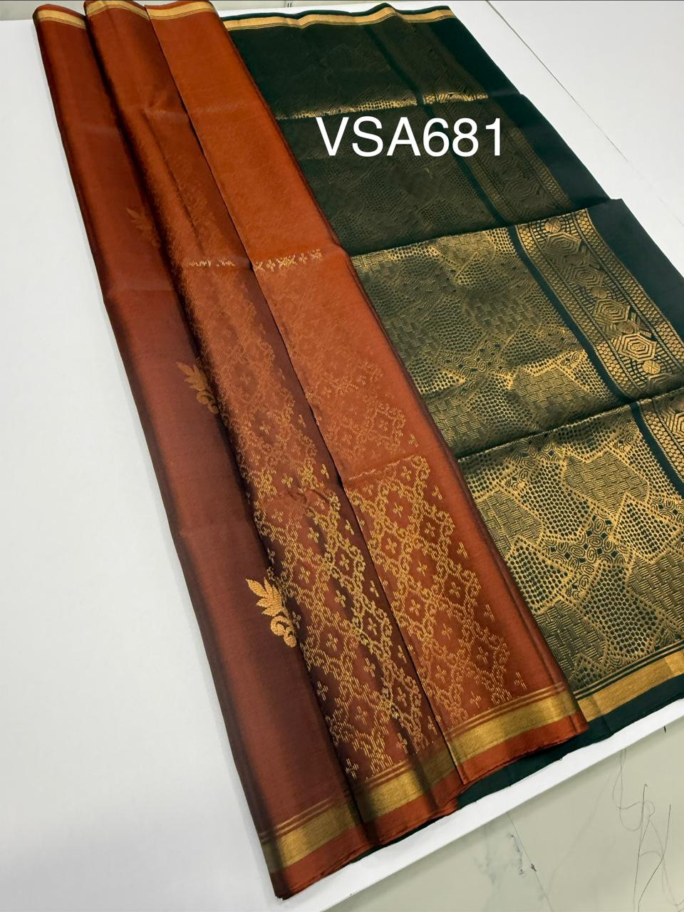 VSA681 - rust orange color body , dark green color pallu , blouse pure silk saree