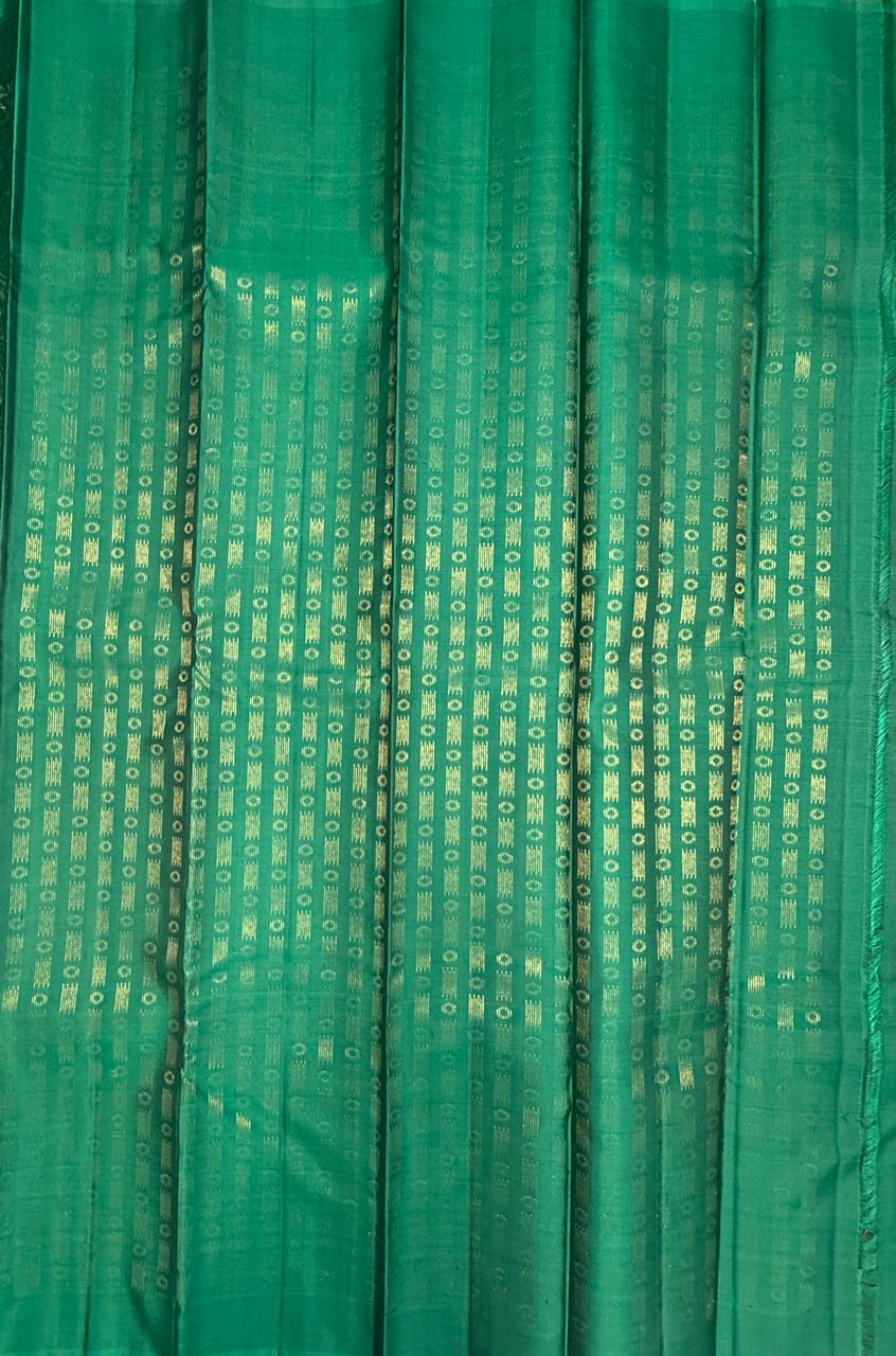 VSBL423 - rust orange color body , peacock green color pallu , blouse - Pure silk saree