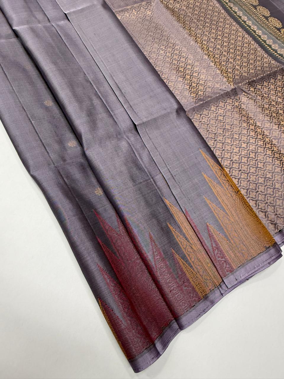 VST319 - lavender color body , pallu , blouse - Pure silk saree