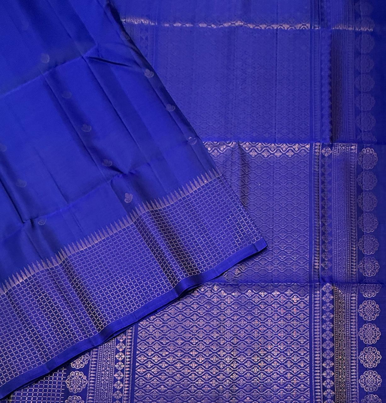 VST322 - royal blue color body , pallu , blouse - Pure silk saree