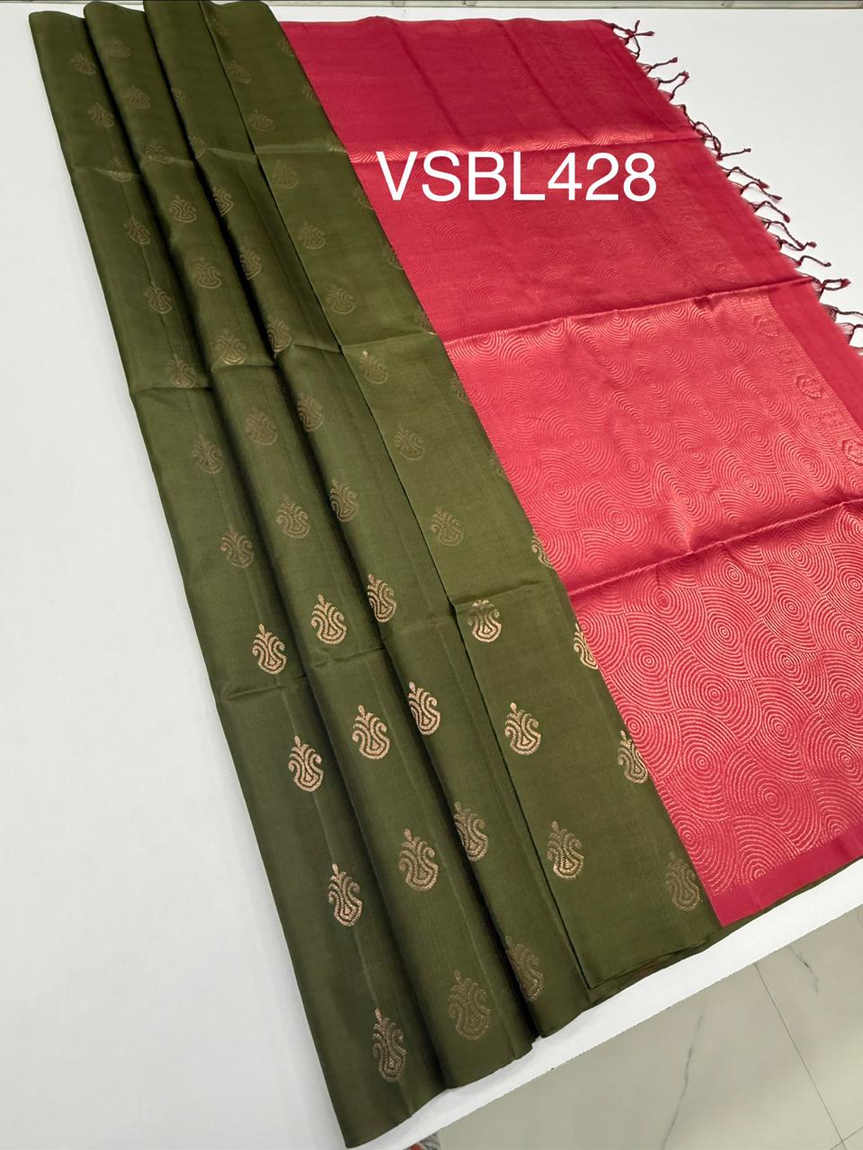 VSBL428 - cowdung green color body , dusky pink color pallu , blouse - Pure silk saree