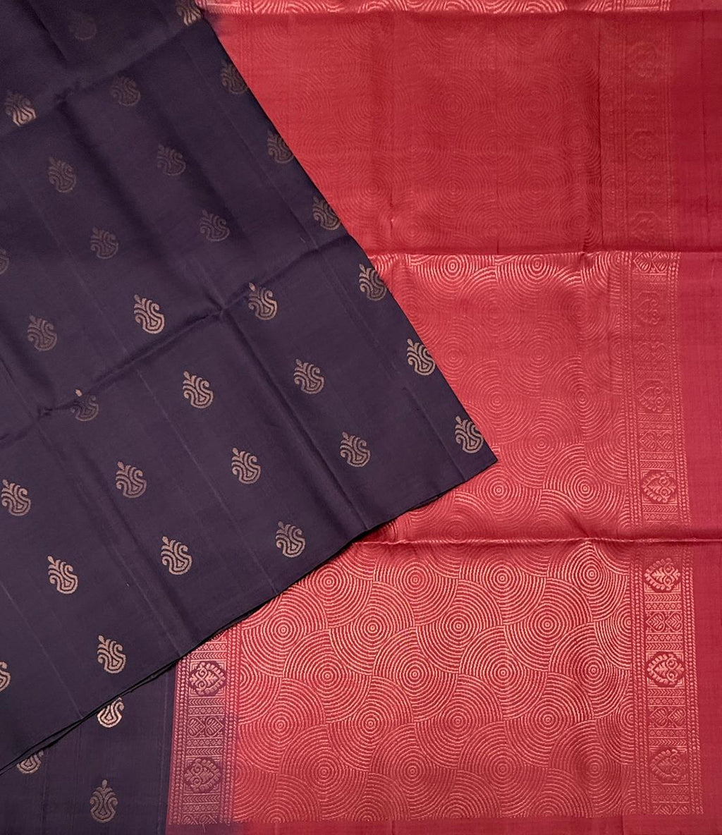 VSBL429 - lavender color body , dusky pink color pallu , blouse - Pure silk saree