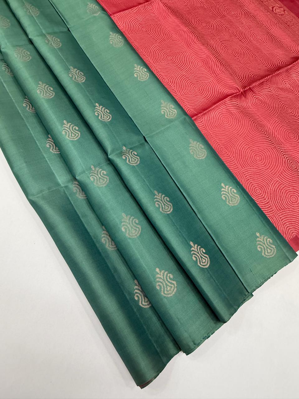 VSBL430 - pastel blue color body , dusky pink color pallu , blouse - Pure silk saree