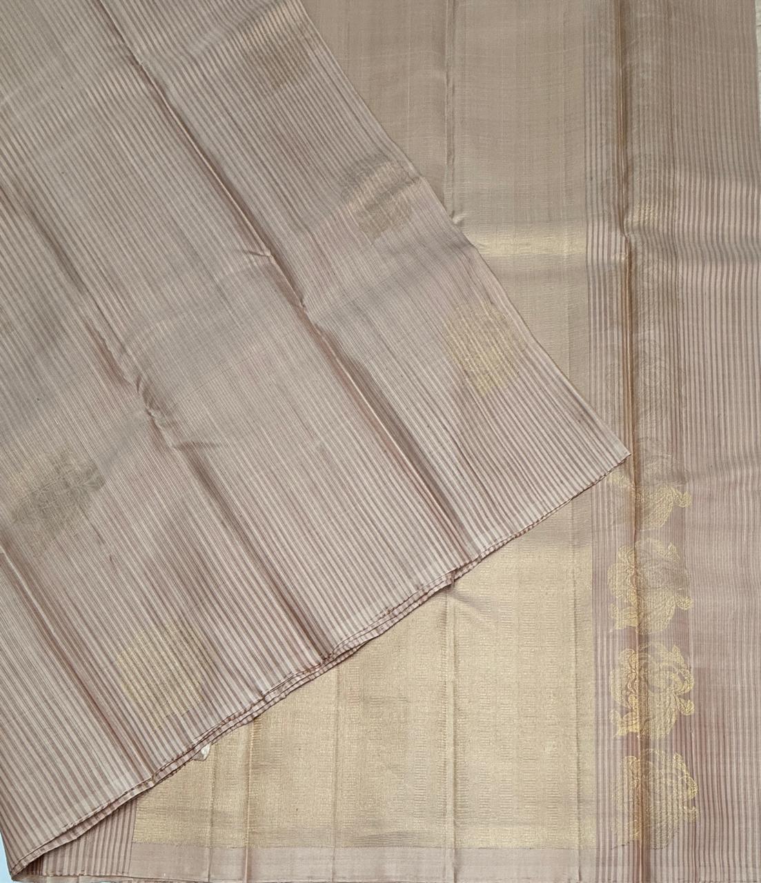VSBL435 - light peach color body , pallu , blouse - Pure silk saree