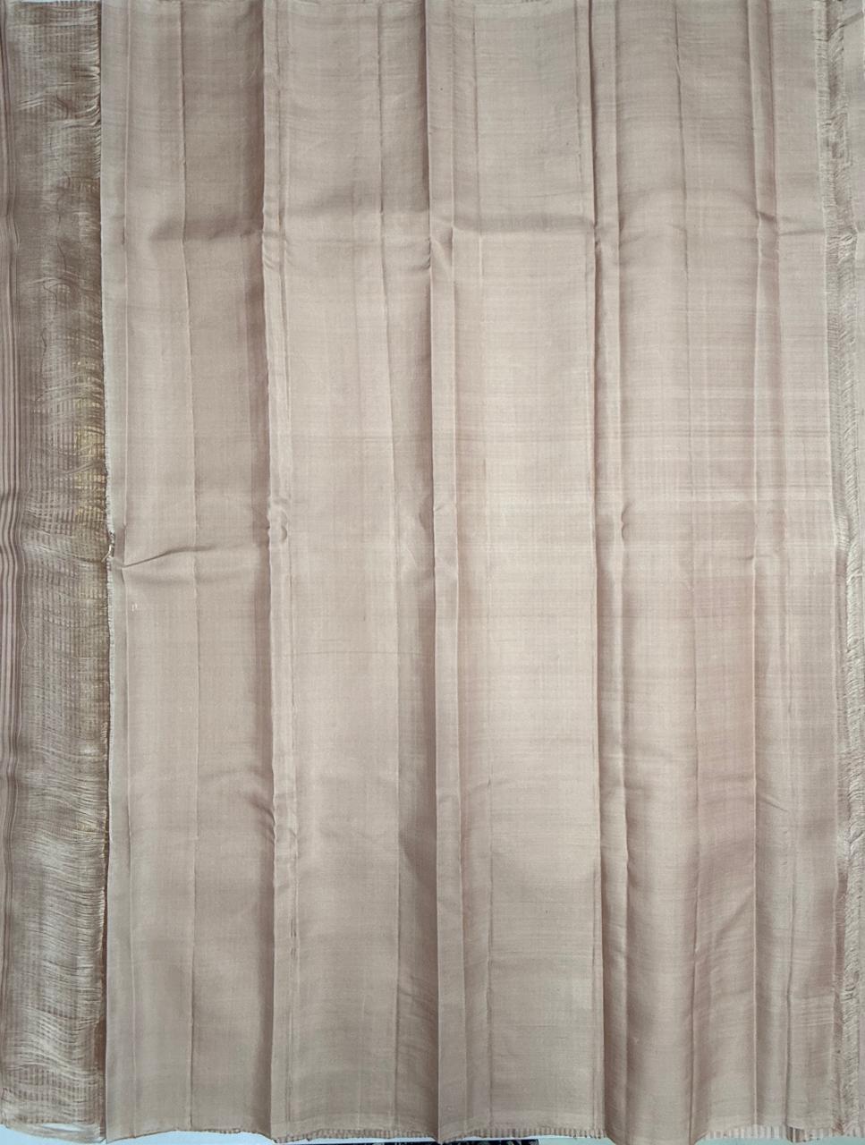 VSBL435 - light peach color body , pallu , blouse - Pure silk saree