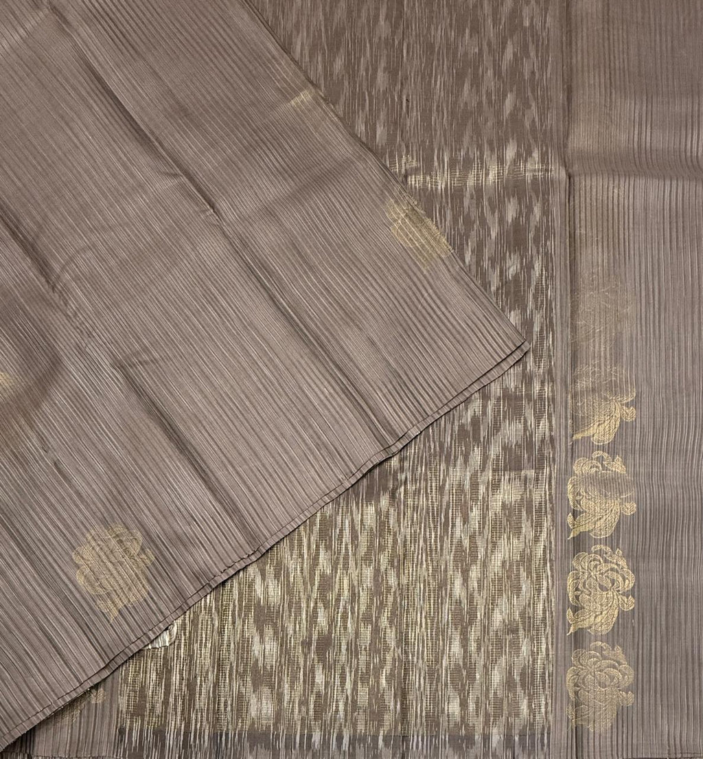 VSBL436 - grey color body , multi color pallu , blouse - Pure silk saree